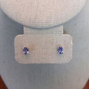 ILIANA 3A Oval Tanzanite Screwback Earrings, 18K SOLID WG, Blue & Purple
